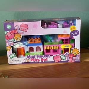 Mini Doll House Playset 13.5x8”